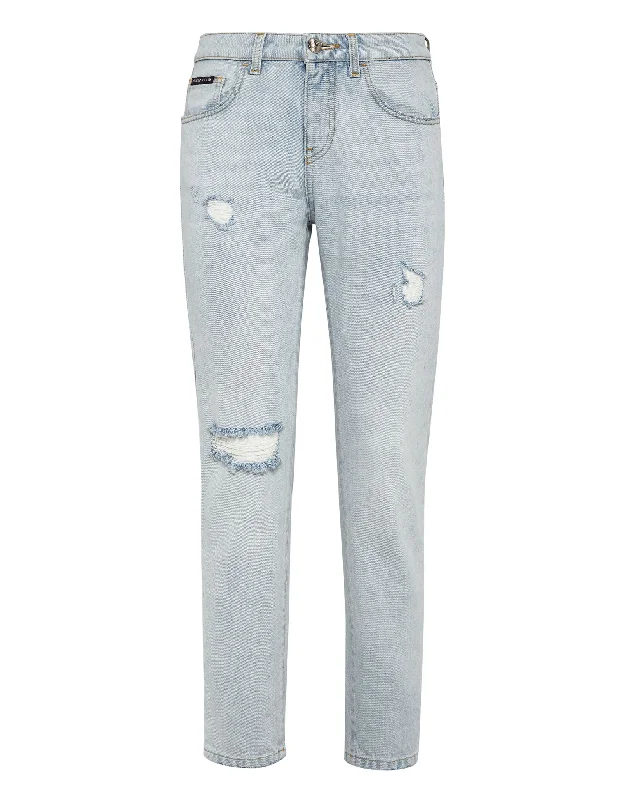 Sophisticated Fashion Boyfriend Statement