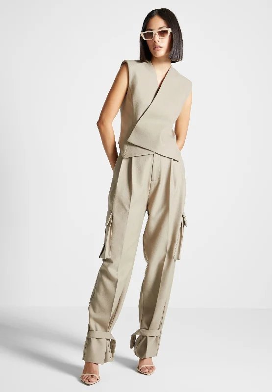Disco - Inspired Retro Dance Look Tailored Pleated Cargo Trousers - Beige