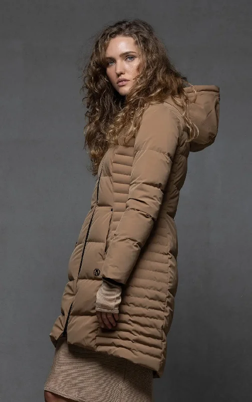 Sustainable Women's Apparel LAMINATED DOWN COAT