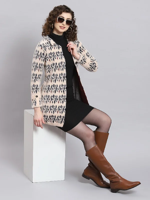 Women's Casual Attire Women Pink Self Design Collar Full Sleeve Coat